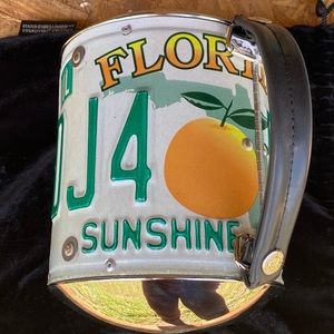 Littlearth Florida license plate purse